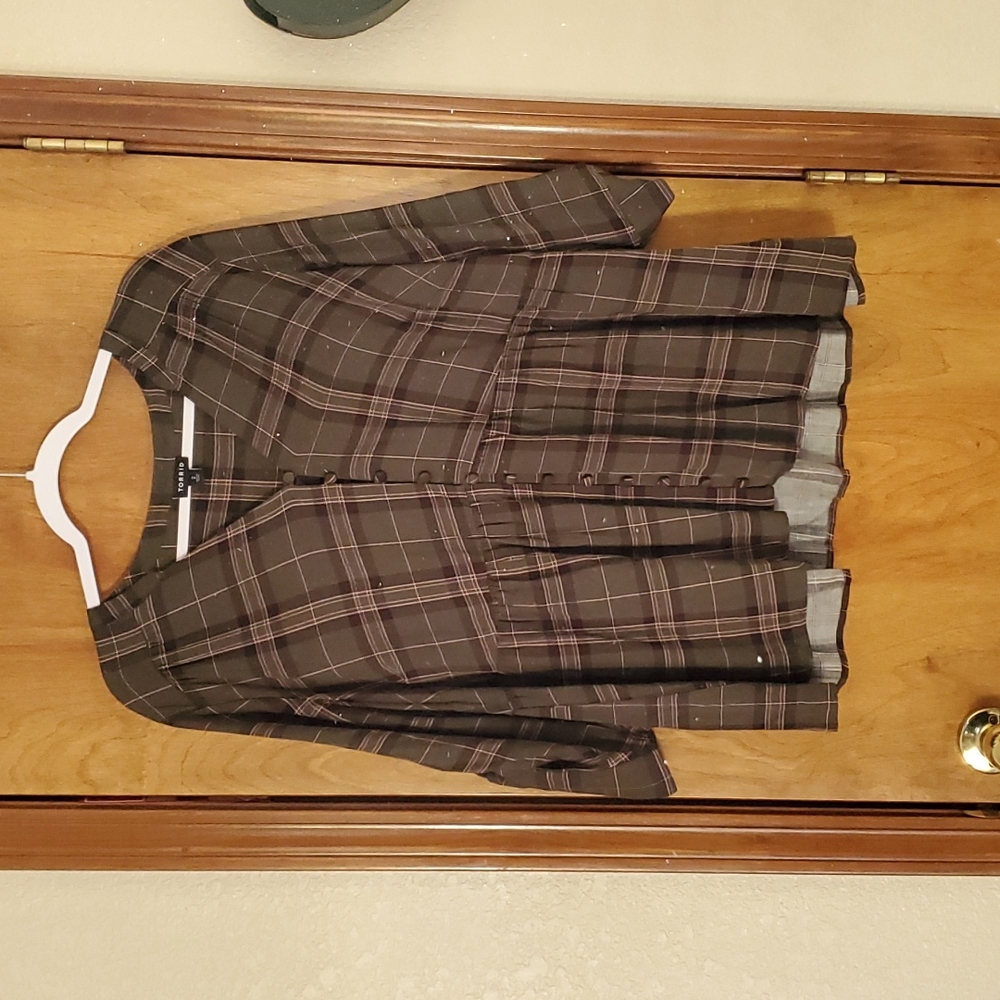Torrid Green Plaid top size 2. Gorgeous.